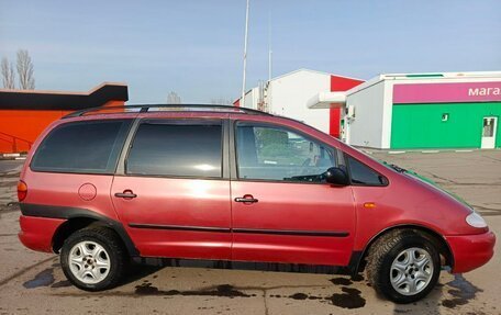 Volkswagen Sharan I рестайлинг, 1995 год, 350 000 рублей, 33 фотография