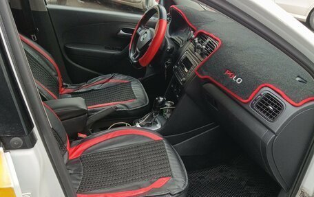 Volkswagen Polo VI (EU Market), 2017 год, 450 000 рублей, 6 фотография