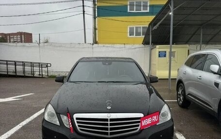 Mercedes-Benz E-Класс, 2012 год, 1 400 000 рублей, 12 фотография