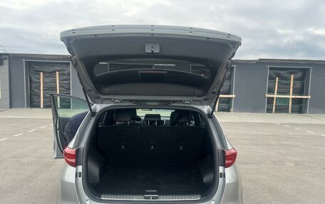 KIA Sportage IV рестайлинг, 2020 год, 1 800 000 рублей, 12 фотография