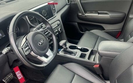 KIA Sportage IV рестайлинг, 2020 год, 1 800 000 рублей, 9 фотография