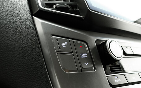 Hyundai H-1 II рестайлинг, 2018 год, 3 100 000 рублей, 23 фотография