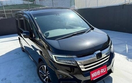 Honda Stepwgn IV, 2022 год, 1 700 998 рублей, 3 фотография