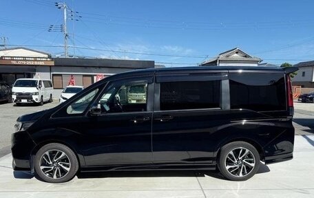 Honda Stepwgn IV, 2022 год, 1 700 998 рублей, 6 фотография