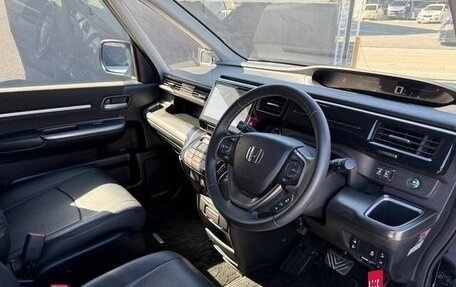 Honda Stepwgn IV, 2022 год, 1 700 998 рублей, 12 фотография