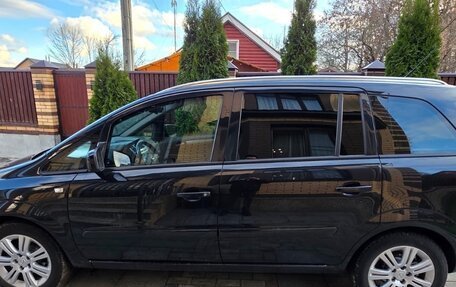 Opel Zafira B, 2012 год, 1 050 000 рублей, 4 фотография