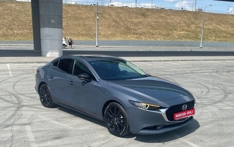 Mazda 3, 2022 год, 2 800 000 рублей, 1 фотография