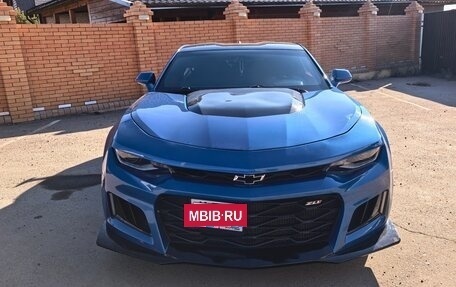 Chevrolet Camaro VI, 2018 год, 3 000 000 рублей, 3 фотография