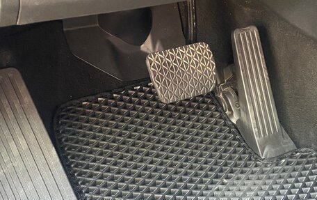 Mazda 3, 2022 год, 2 800 000 рублей, 22 фотография