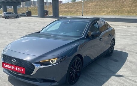 Mazda 3, 2022 год, 2 800 000 рублей, 8 фотография