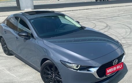 Mazda 3, 2022 год, 2 800 000 рублей, 17 фотография