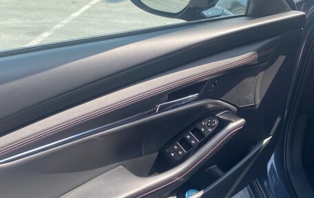 Mazda 3, 2022 год, 2 800 000 рублей, 34 фотография