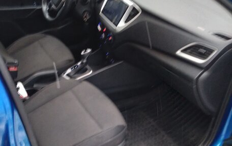 Hyundai Solaris II рестайлинг, 2017 год, 1 300 000 рублей, 6 фотография