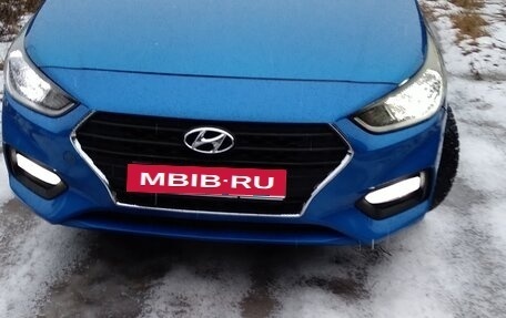 Hyundai Solaris II рестайлинг, 2017 год, 1 300 000 рублей, 1 фотография