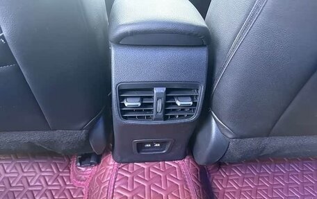 Toyota Corolla, 2021 год, 1 750 000 рублей, 14 фотография