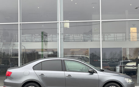 Volkswagen Jetta VI, 2011 год, 1 200 000 рублей, 4 фотография