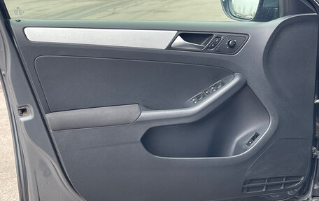 Volkswagen Jetta VI, 2011 год, 1 200 000 рублей, 9 фотография