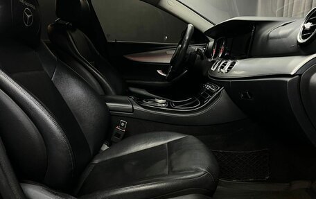 Mercedes-Benz E-Класс, 2017 год, 1 849 888 рублей, 13 фотография