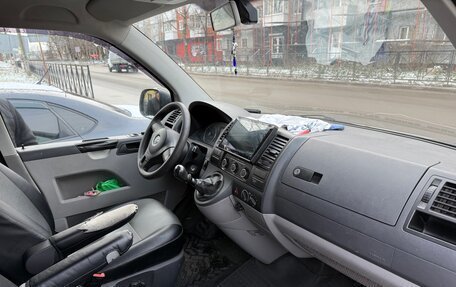 Volkswagen Transporter T5 рестайлинг, 2012 год, 1 850 000 рублей, 6 фотография