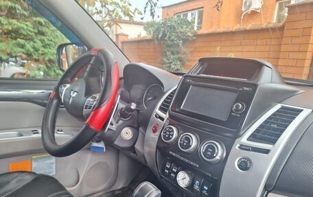 Mitsubishi Pajero Sport II рестайлинг, 2014 год, 2 150 000 рублей, 13 фотография