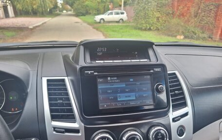 Mitsubishi Pajero Sport II рестайлинг, 2014 год, 2 150 000 рублей, 9 фотография