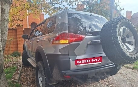 Mitsubishi Pajero Sport II рестайлинг, 2014 год, 2 150 000 рублей, 24 фотография