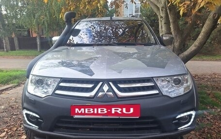 Mitsubishi Pajero Sport II рестайлинг, 2014 год, 2 150 000 рублей, 23 фотография