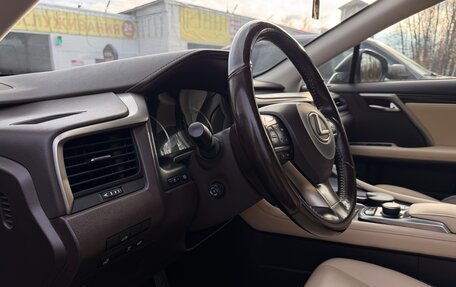 Lexus RX IV рестайлинг, 2017 год, 4 170 000 рублей, 9 фотография