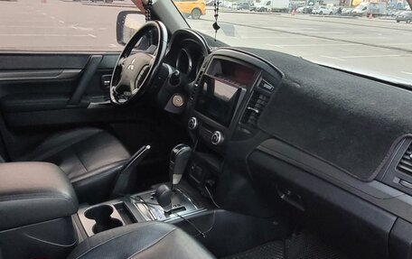 Mitsubishi Pajero IV, 2011 год, 2 250 000 рублей, 9 фотография