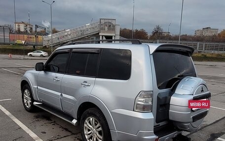 Mitsubishi Pajero IV, 2011 год, 2 250 000 рублей, 6 фотография