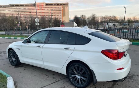 BMW 5 серия, 2010 год, 1 100 000 рублей, 3 фотография