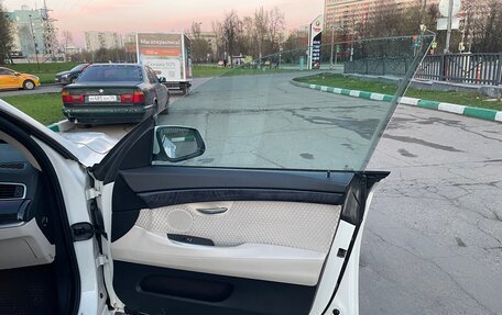 BMW 5 серия, 2010 год, 1 100 000 рублей, 13 фотография