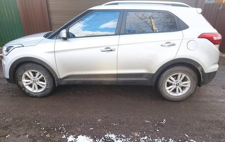 Hyundai Creta I рестайлинг, 2018 год, 2 000 000 рублей, 2 фотография