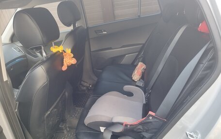 Hyundai Creta I рестайлинг, 2018 год, 2 000 000 рублей, 9 фотография