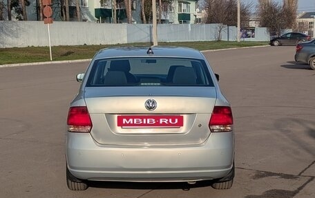 Volkswagen Polo VI (EU Market), 2012 год, 700 000 рублей, 4 фотография