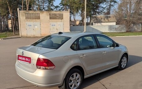 Volkswagen Polo VI (EU Market), 2012 год, 700 000 рублей, 3 фотография