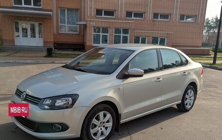 Volkswagen Polo VI (EU Market), 2012 год, 700 000 рублей, 7 фотография