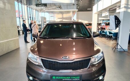 KIA Rio III рестайлинг, 2016 год, 850 000 рублей, 2 фотография