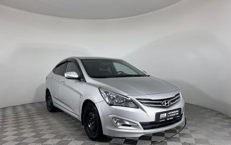 Hyundai Solaris II рестайлинг, 2015 год, 997 000 рублей, 3 фотография
