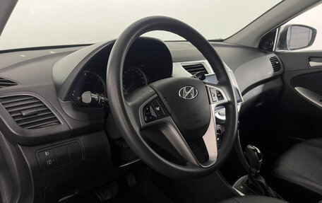 Hyundai Solaris II рестайлинг, 2015 год, 997 000 рублей, 9 фотография