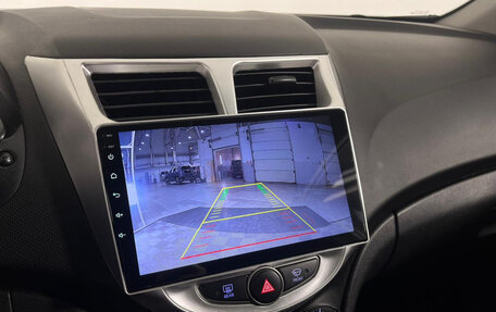 Hyundai Solaris II рестайлинг, 2015 год, 997 000 рублей, 11 фотография