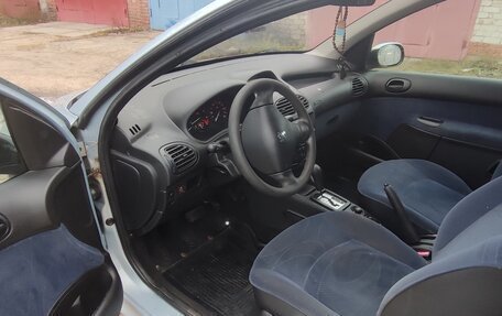 Peugeot 206, 2002 год, 155 555 рублей, 7 фотография