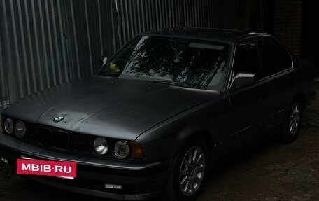 BMW 5 серия, 1989 год, 285 000 рублей, 2 фотография