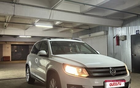 Volkswagen Tiguan I, 2015 год, 1 580 000 рублей, 2 фотография