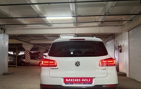 Volkswagen Tiguan I, 2015 год, 1 580 000 рублей, 6 фотография