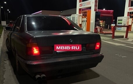 BMW 5 серия, 1989 год, 285 000 рублей, 5 фотография