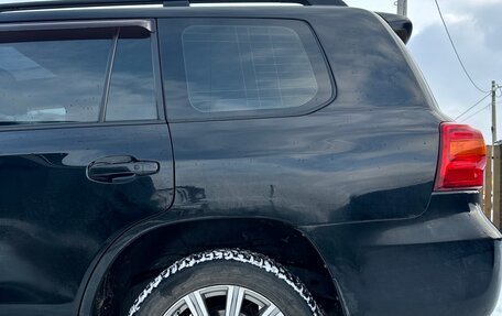 Toyota Land Cruiser 200, 2008 год, 2 490 000 рублей, 9 фотография