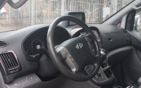 Hyundai Grand Starex Grand Starex I рестайлинг 2, 2011 год, 1 250 000 рублей, 9 фотография