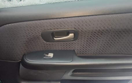 Honda CR-V II рестайлинг, 2004 год, 599 000 рублей, 23 фотография