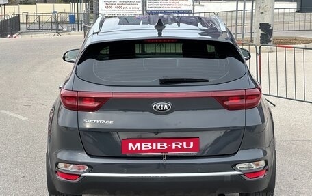 KIA Sportage IV рестайлинг, 2020 год, 2 597 000 рублей, 24 фотография